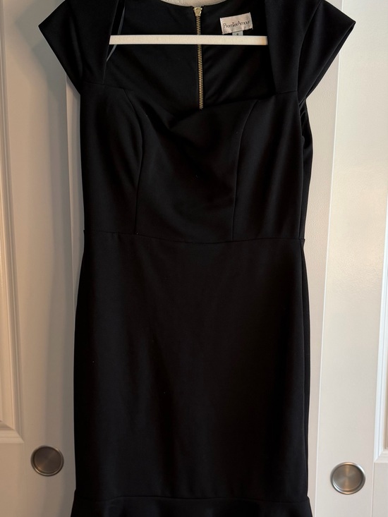 Premier Amour Dresses & Skirts - Black Midi Sheath Dress with Cap Sleeves